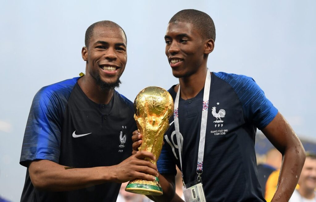 Official | World Cup winner Djibril Sidibé leaves Toulouse