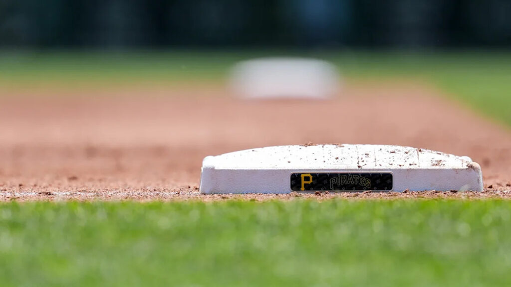 How to watch the Milwaukee Brewers vs Pittsburgh Pirates: Live stream info, schedule, preview