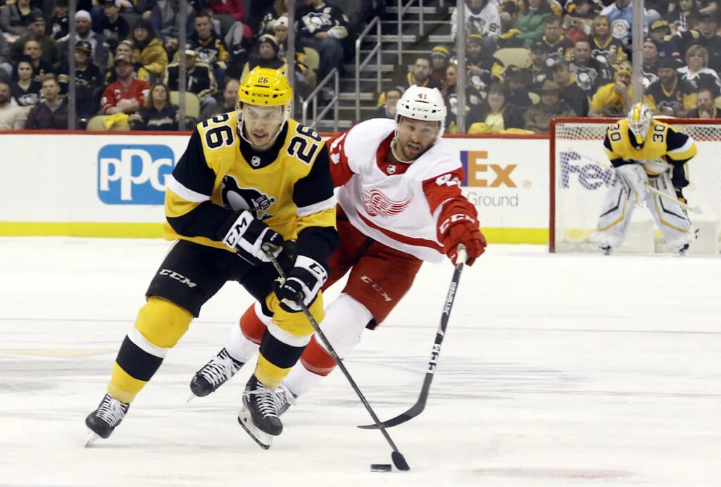 Ex-Penguins Forward Quickly Lands New Gig After Retiring Ex-Penguins Forward Quickly Lands New Gig After Retiring