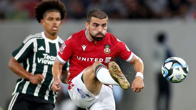 Wrexham boss Parkinson relishing Man Utd ‘test’ Wrexham boss Parkinson relishing Man Utd ‘test’