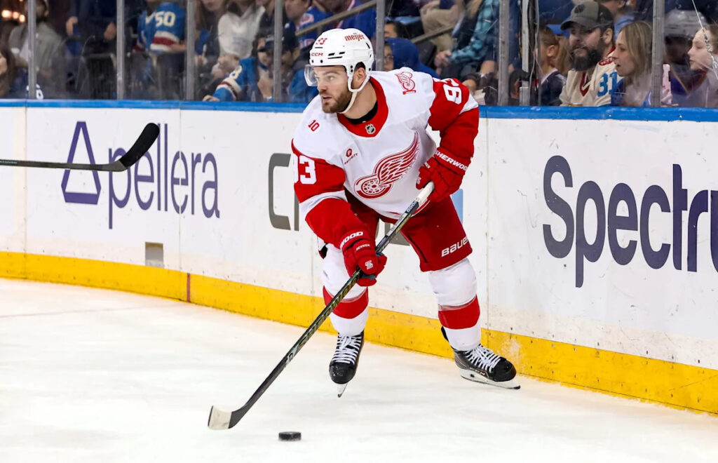 Sabres Predicted To Trade For Red Wings 41-Goal Star Sniper