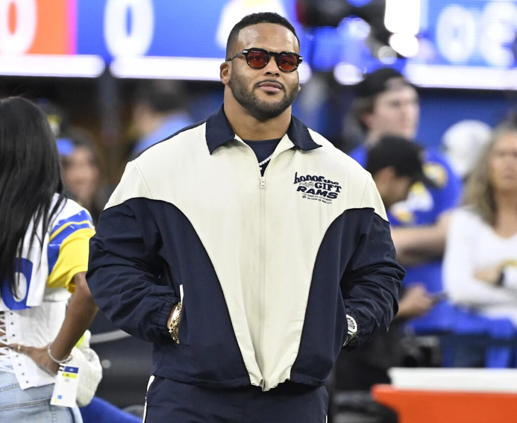Aaron Donald works out at Rams’ facilities as star mulls comeback