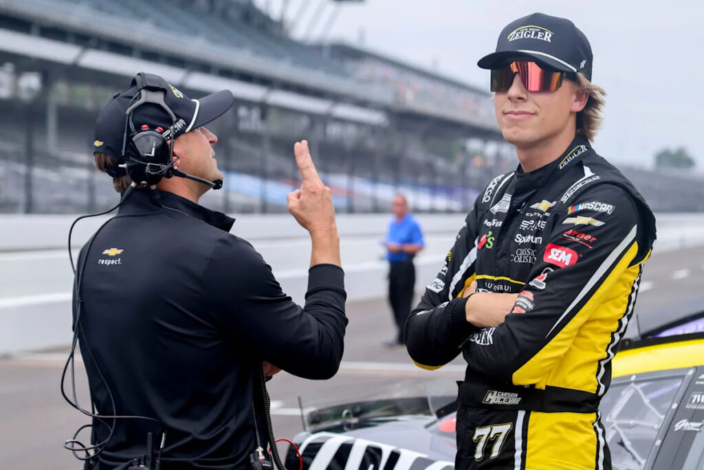What is Brickyard 400 NASCAR starting lineup grid for Indianapolis race today?