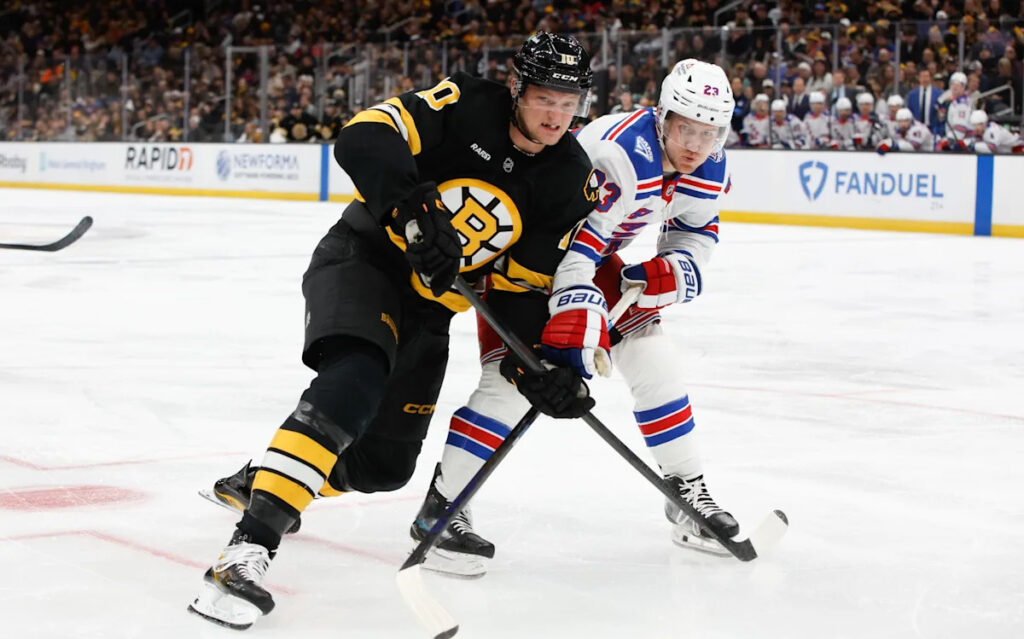 Devils Sign Winger Riley Tufte to 1 Year, 0,000 Deal