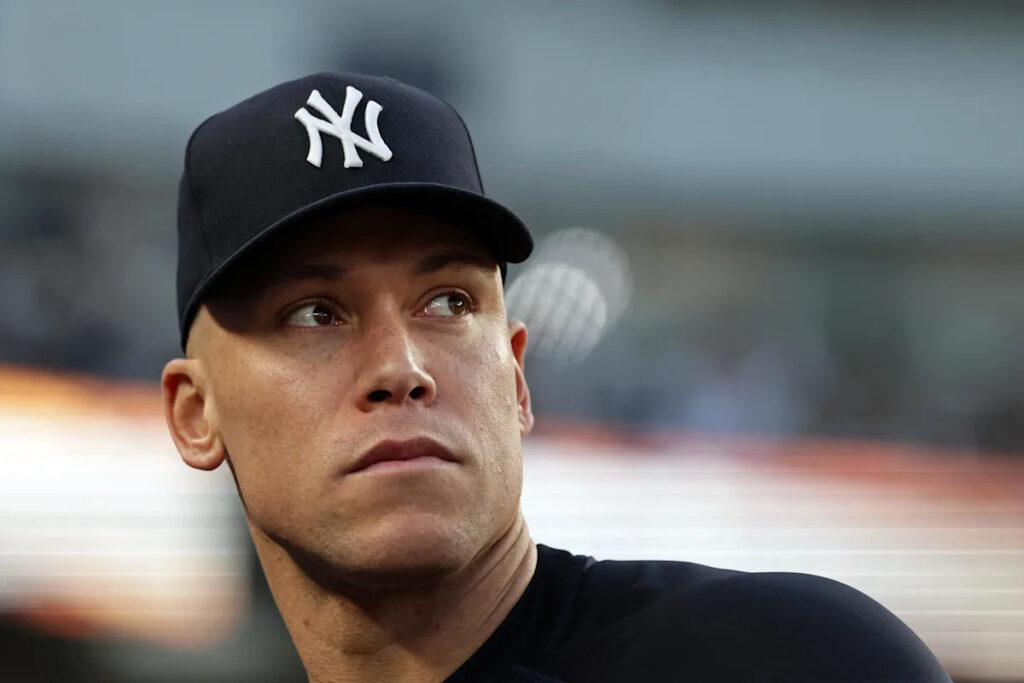 Yankees share Aaron Judge injury update on broken rib
