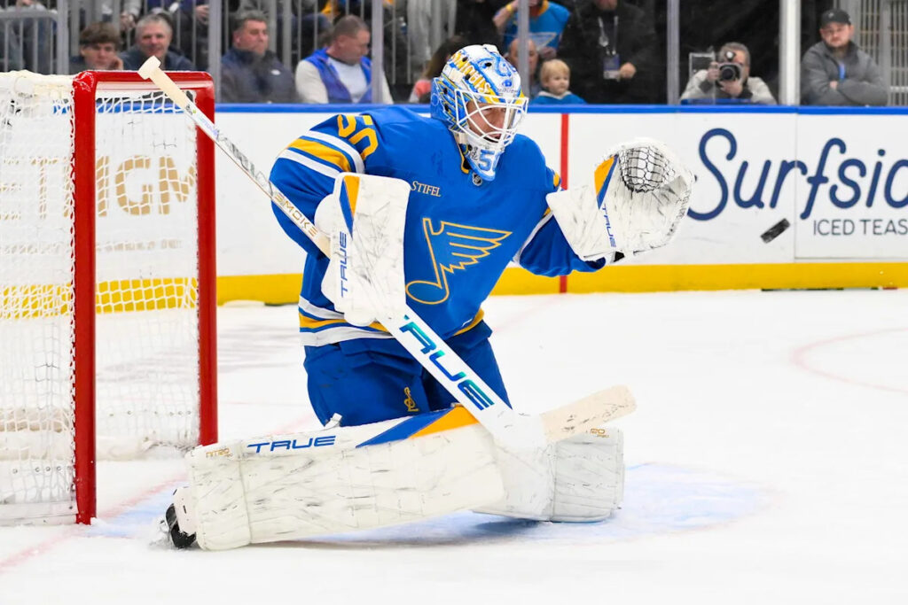 2 Goaltenders Who Would Make Devils Even More Dangerous 2 Goaltenders Who Would Make Devils Even More Dangerous