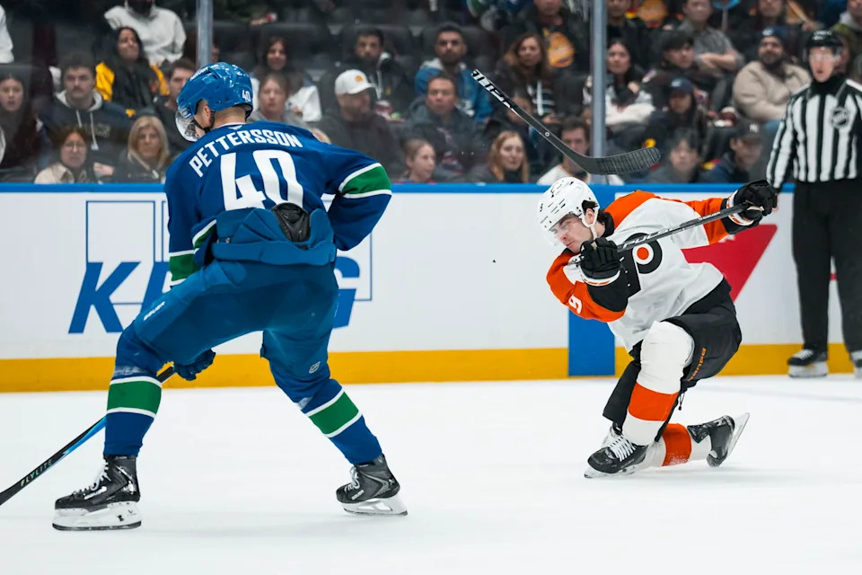 All Roads in Flyers' Bid for No. 1 Center Point Back to Elias Pettersson