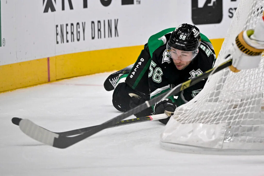 Canadiens Have Free Agent To Consider In Scrappy Forward