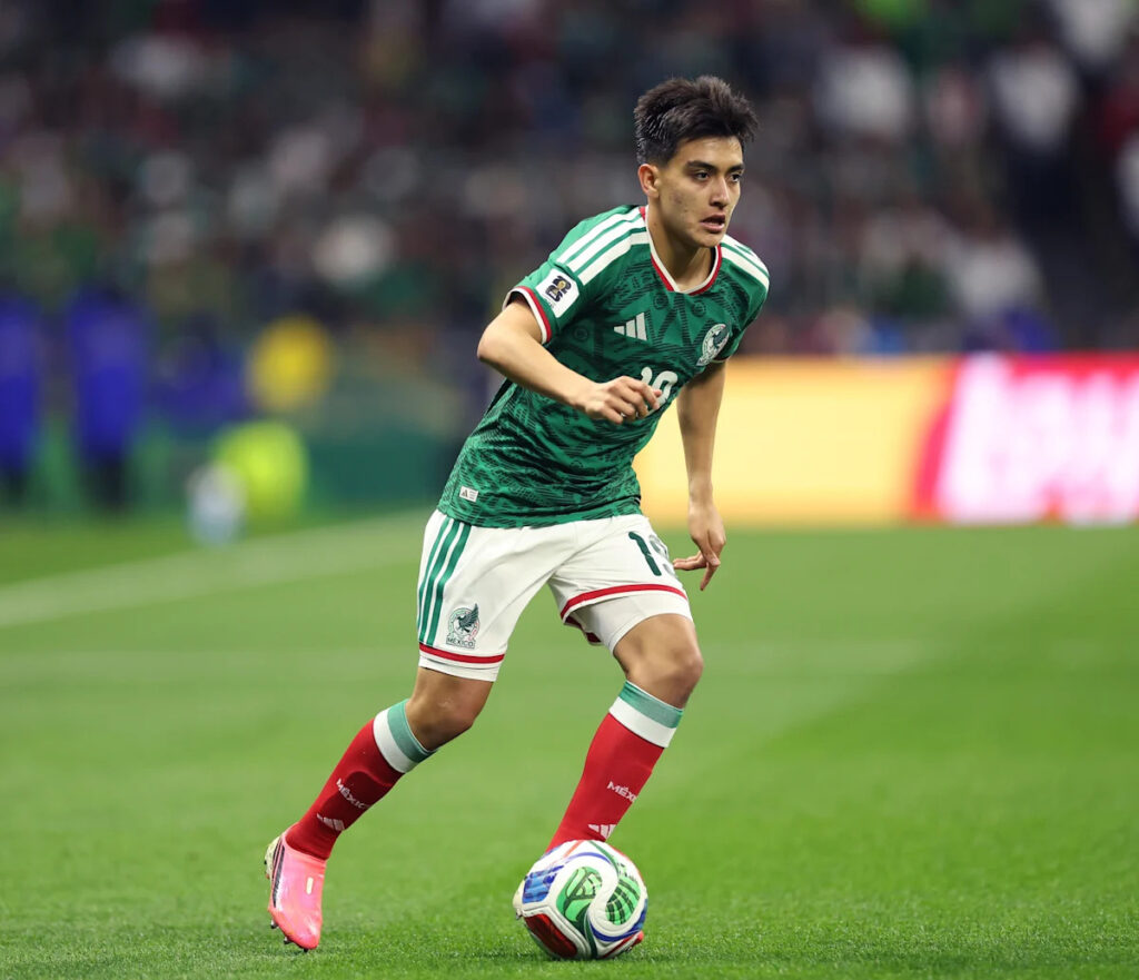 😲 The youngest in Liga MX, and it’s not Mora: joins Gallos from MLS 😲 The youngest in Liga MX, and it’s not Mora: joins Gallos from MLS