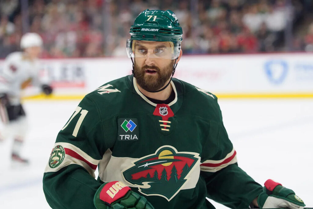 NHL free agency live tracker: Latest signings, trades, news, rumors on Day 2