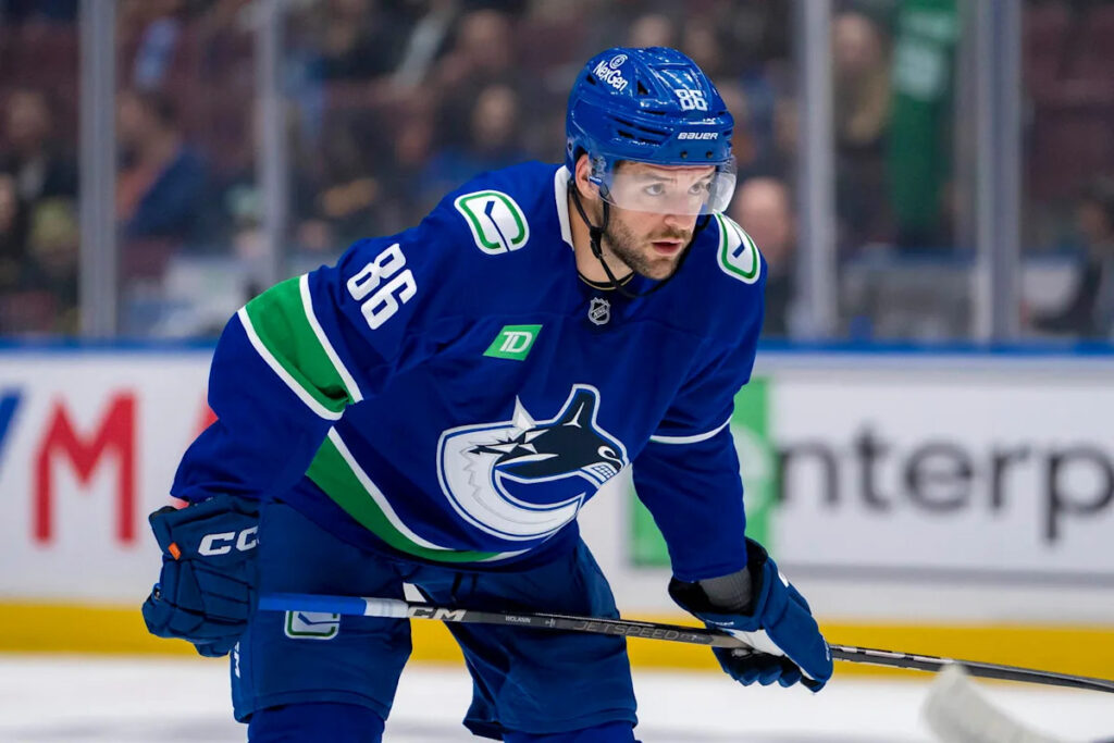 Avalanche Sign Veteran Defenseman Christian Wolanin To One-Year, Two-Way Deal