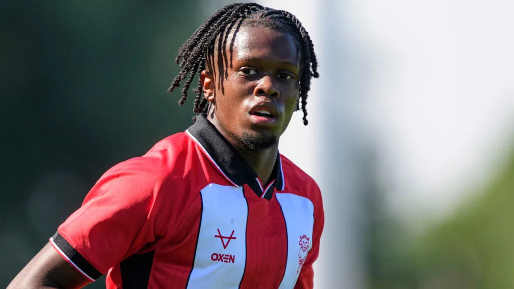 Tranmere sign Lincoln winger Okoro on loan Tranmere sign Lincoln winger Okoro on loan