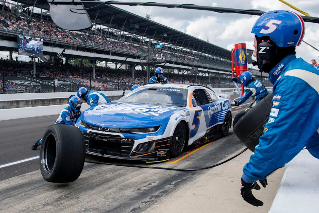 NASCAR Indianapolis qualifying live results, Cup Series Brickyard 400 starting lineup