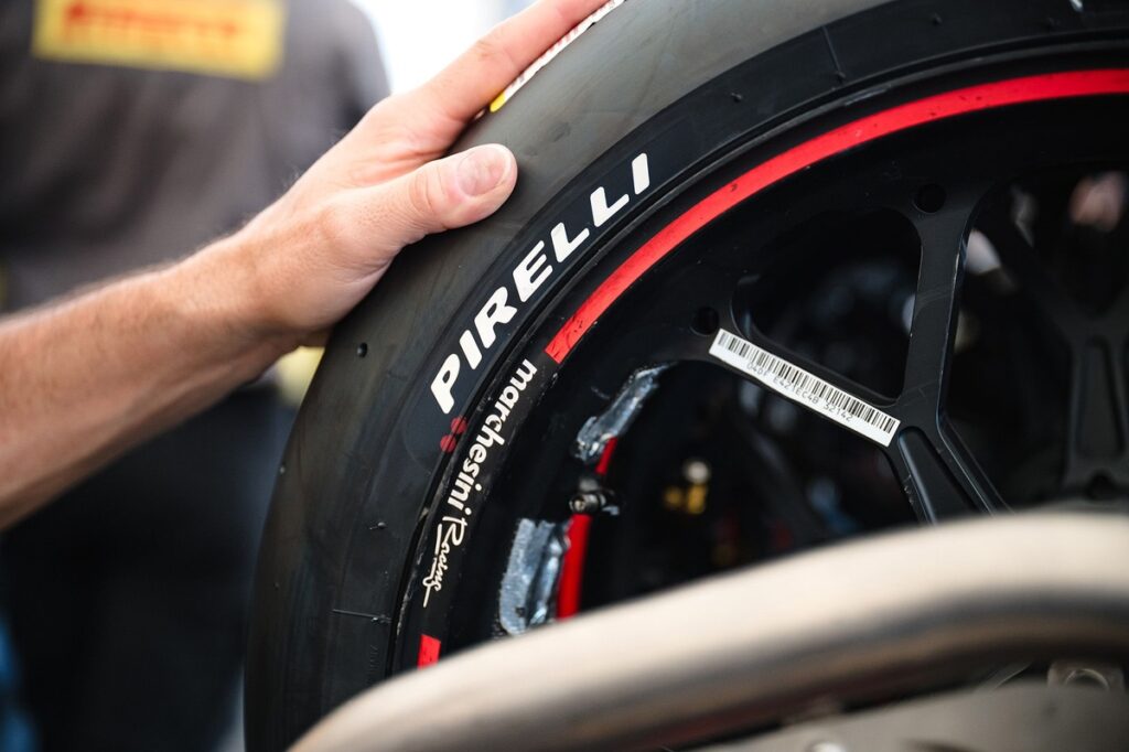 How much do MotoGP tyres cost and who pays for them? How much do MotoGP tyres cost and who pays for them?