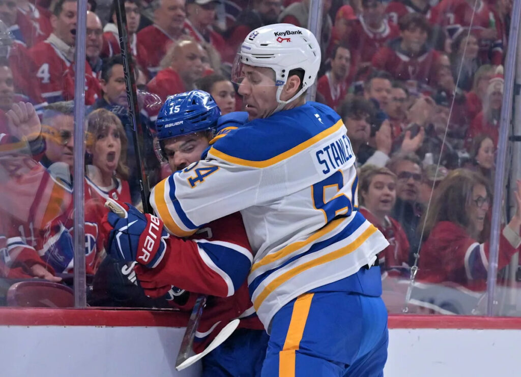 Penguins Named Top Fit For 6-Foot-7 Former Sabres UFA Defender