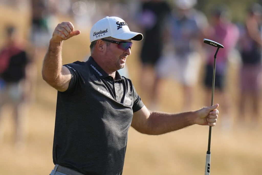 Fox takes British Open at Royal Birkdale. Mazzoli wins in Dominican Republic Fox takes British Open at Royal Birkdale. Mazzoli wins in Dominican Republic