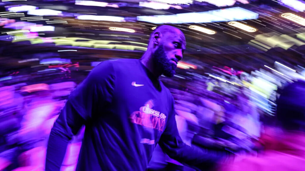 Winners and Losers from NBA Free Agency Winners and Losers from NBA Free Agency