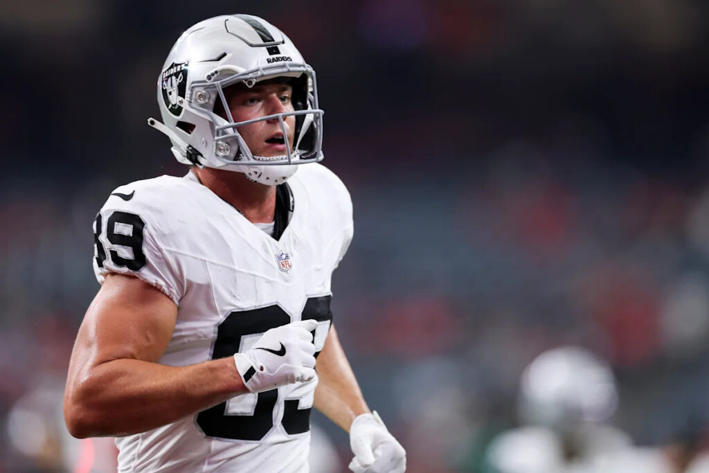 2026 Fantasy Football Rankings Tiers: Top tight ends on the board have some quarterback question marks 2026 Fantasy Football Rankings Tiers: Top tight ends on the board have some quarterback question marks