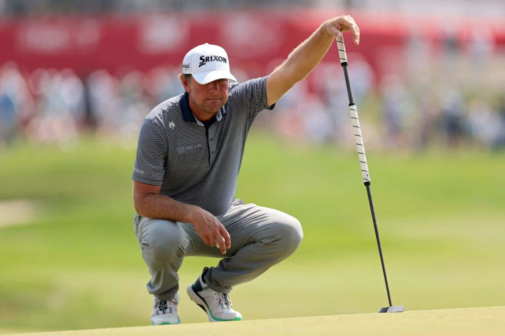 Golf Shoes at 3M Open Cause Unusual Tournament Controversy