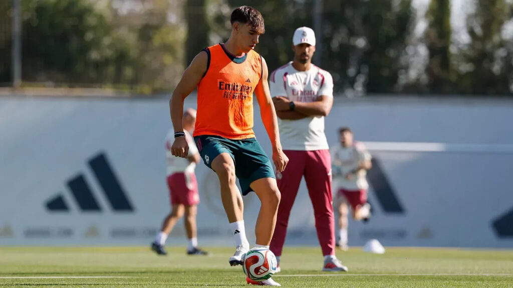 Real Madrid new signing already training under Mourinho; could debut against Fiorentina Real Madrid new signing already training under Mourinho; could debut against Fiorentina