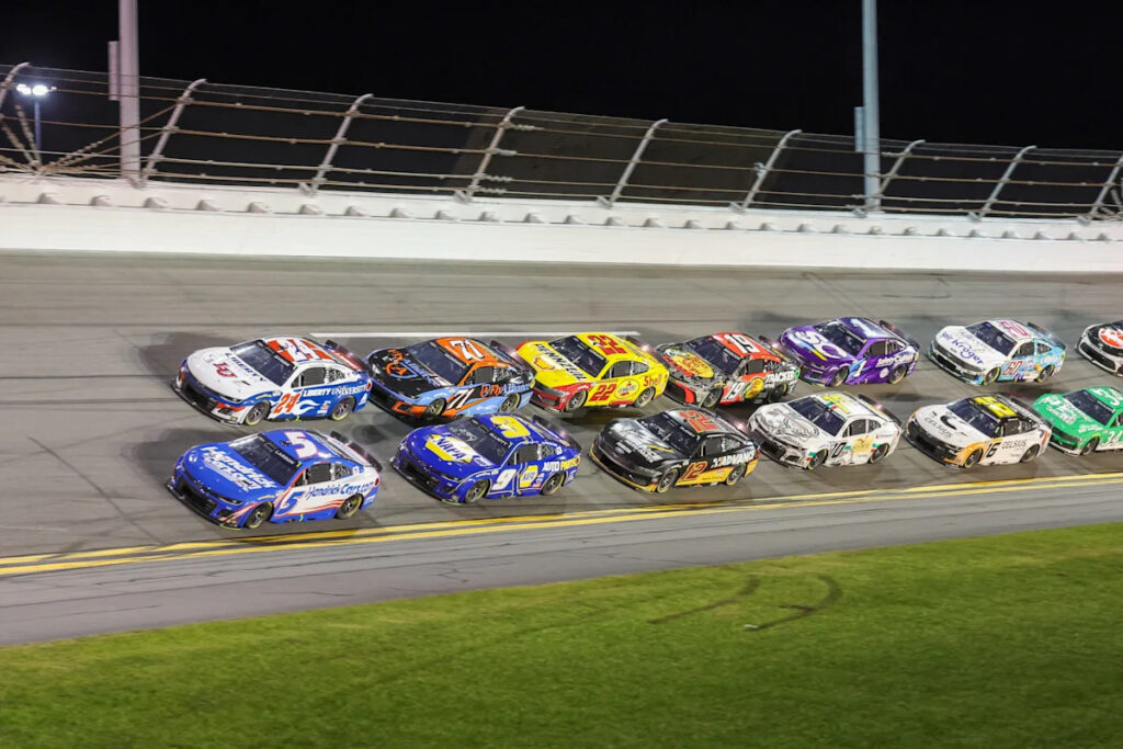 NASCAR expected to bring Clash back to Daytona oval in 2027