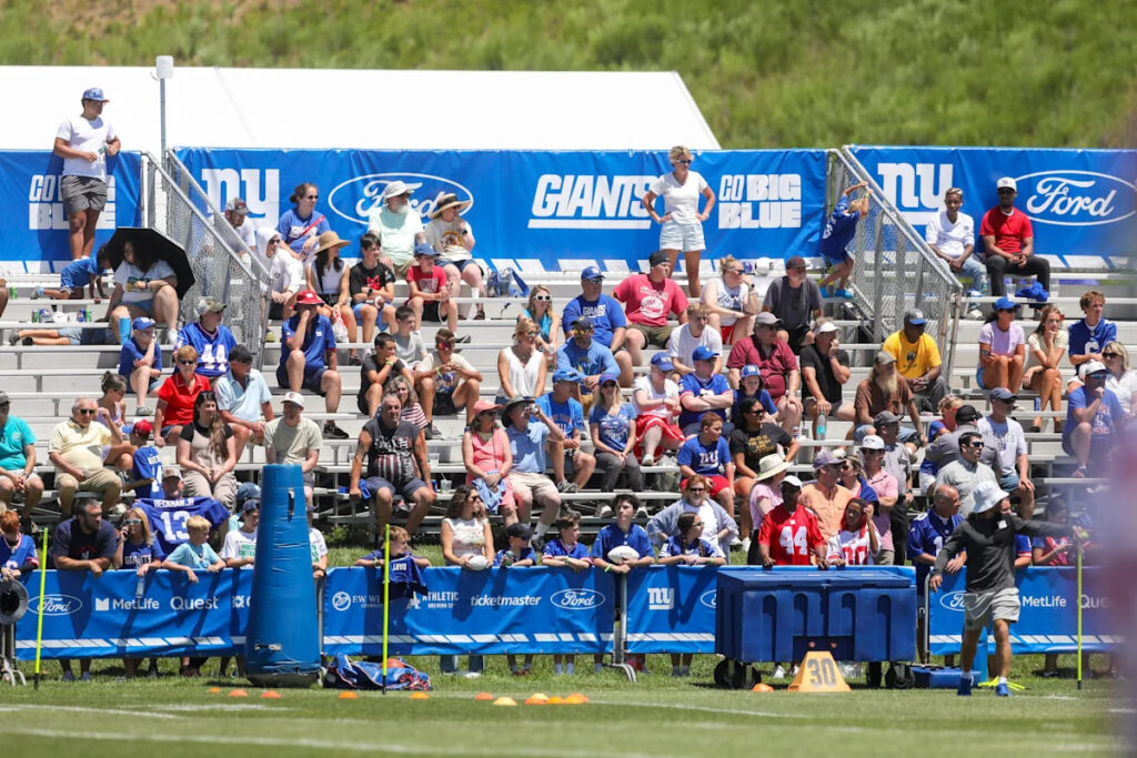 NY Giants training camp report: Abdul Carter, Giants fans win the day