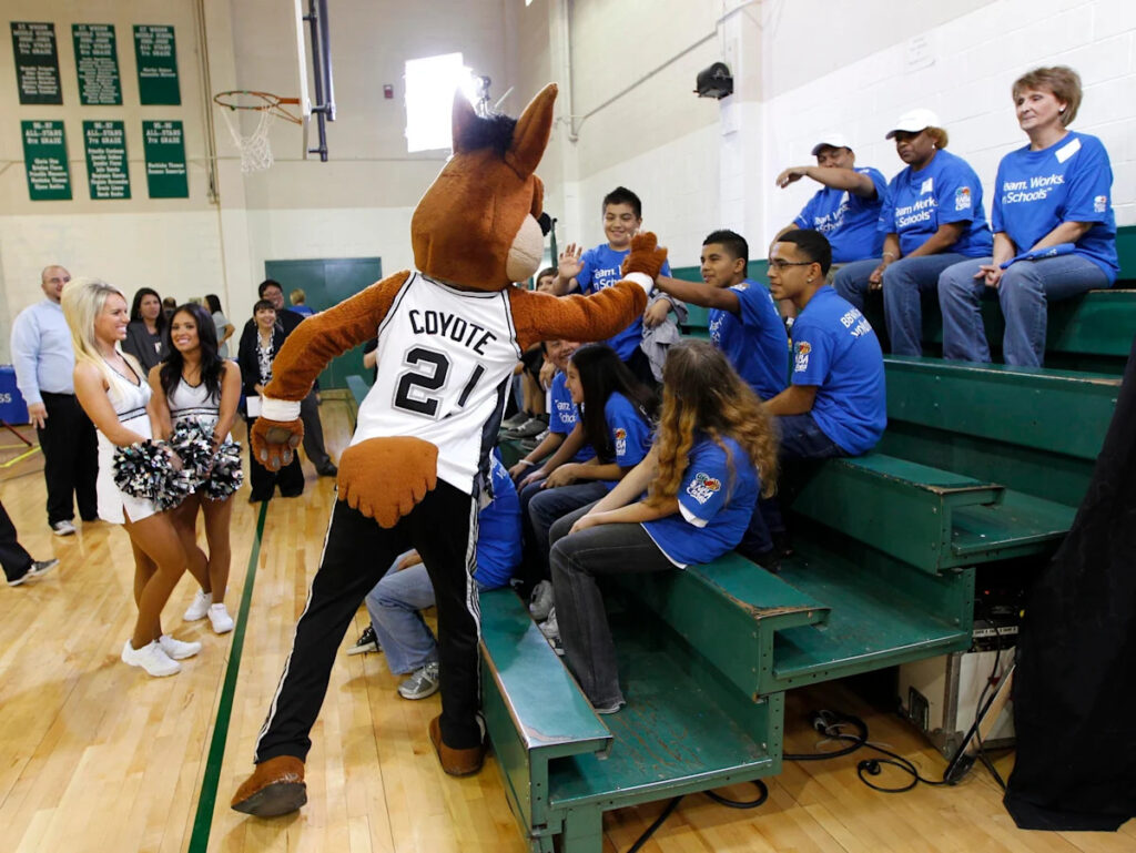 Open Thread: Spurs to host Back To School Bash Open Thread: Spurs to host Back To School Bash