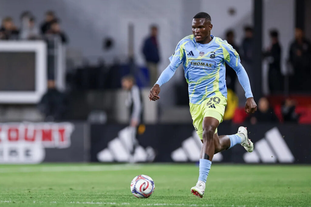 Rangers Close In On £3.38m Defender: Excellent Value For The Ibrox Giants? Rangers Close In On £3.38m Defender: Excellent Value For The Ibrox Giants?