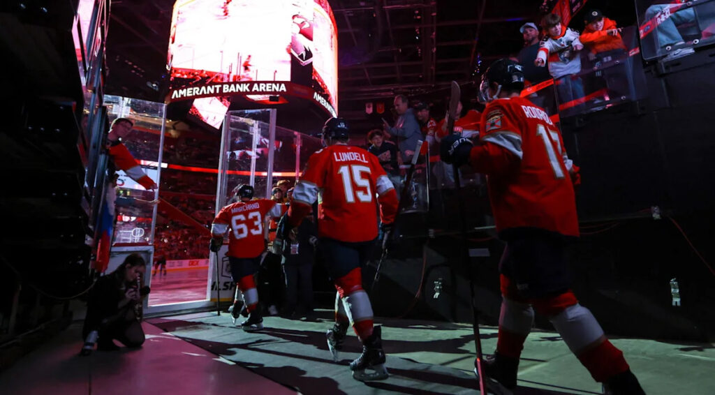 Charlotte Checkers Sign Younger Brother Of Florida Panthers’ Anton Lundell To One-Year Contract