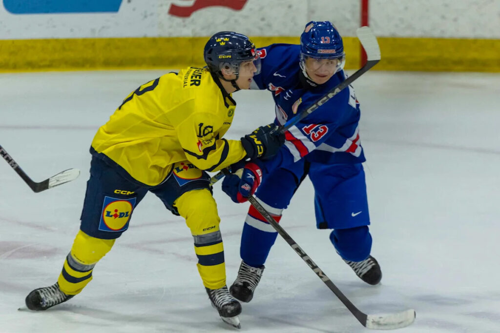 St. Louis Blues Prospect Lukas Fischer Took In Plenty Of Learning Lessons Being Captain For Struggling OHL Team