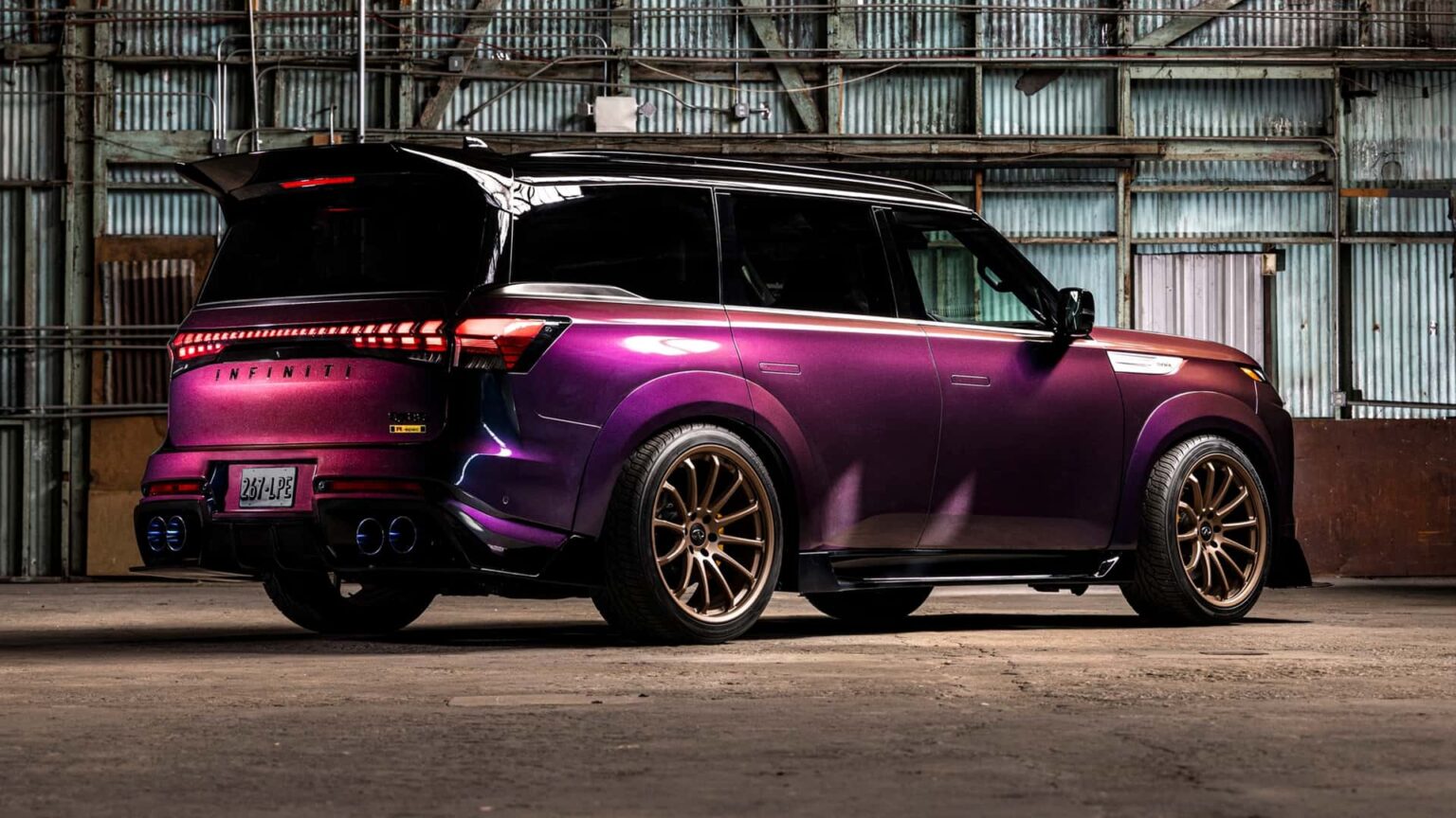 Infiniti Is Delaying Its 600-Horsepower Escalade-V Rival Infiniti Is Delaying Its 600-Horsepower Escalade-V Rival
