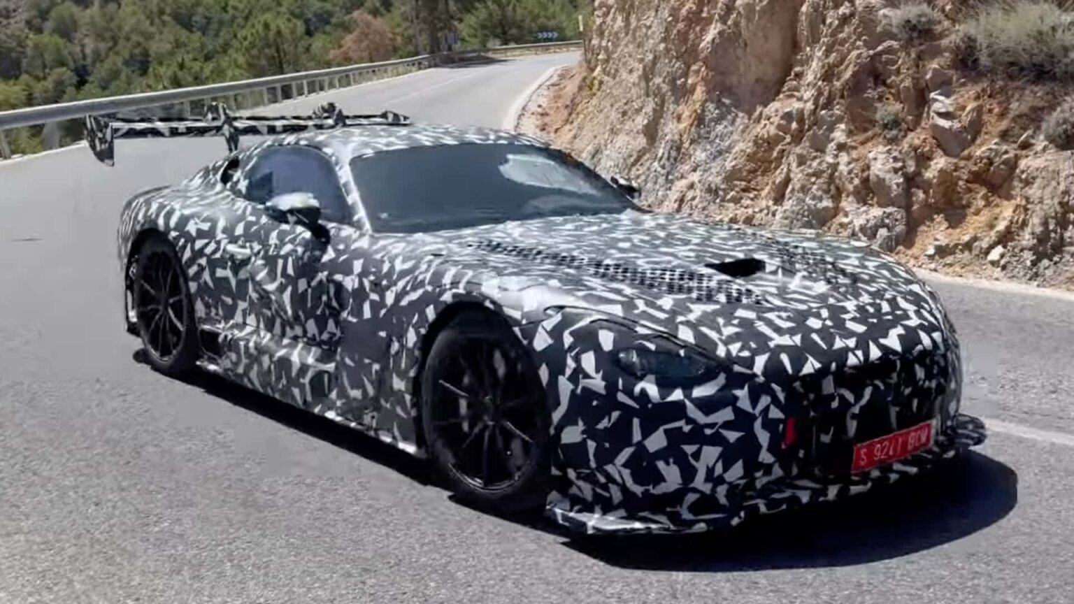 Mercedes-AMG GT Black Series Shows Off Its Big Wing And V8 Sound