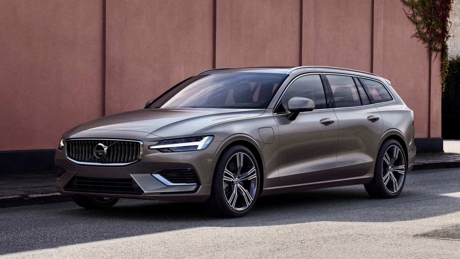 Will Volvo Bring Back Wagons? Never Say Never