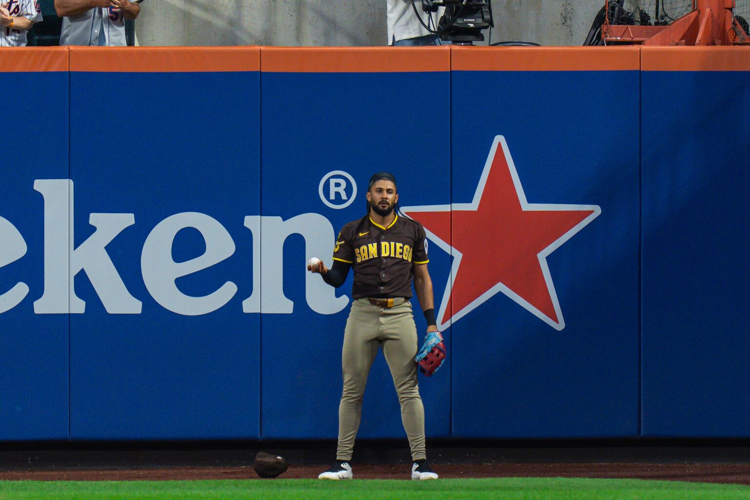 Fernando Tatis Jr. turns in game for the ages as San Diego forces rubber match Fernando Tatis Jr. turns in game for the ages as San Diego forces rubber match