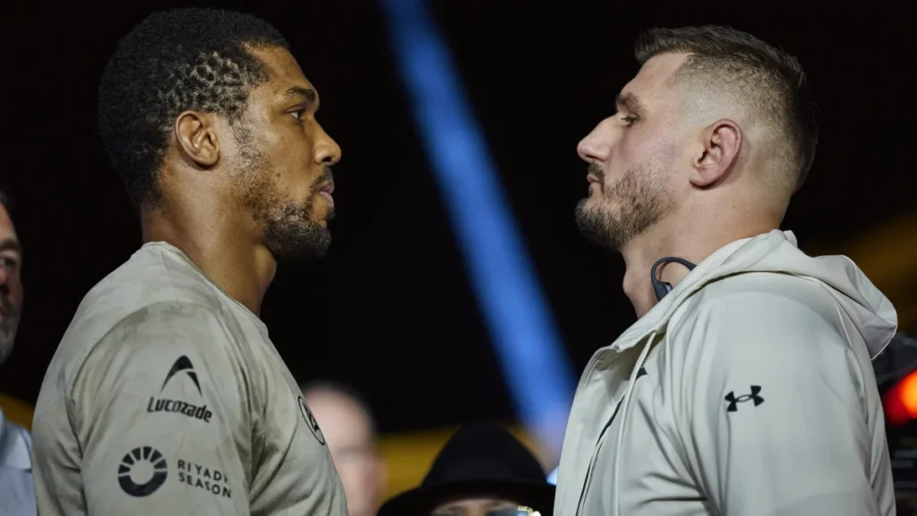 Boxing predictions for July 25-26: Best bets, odds for Anthony Joshua, Errol Spence Jr., Edgar Berlanga and more
