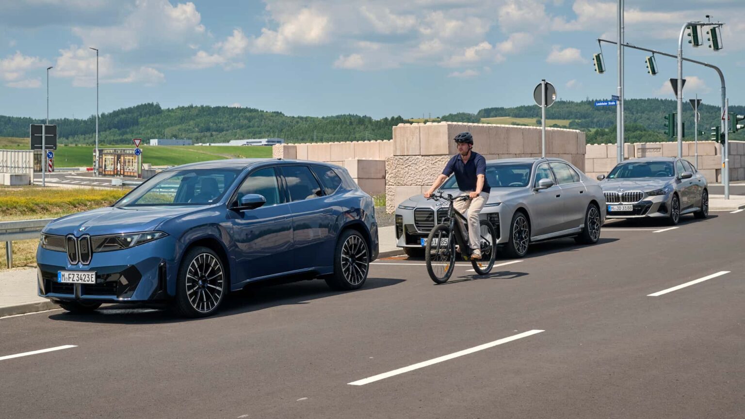 BMW iX3 Neue Klasse Smart Doors Exit Warning Explained