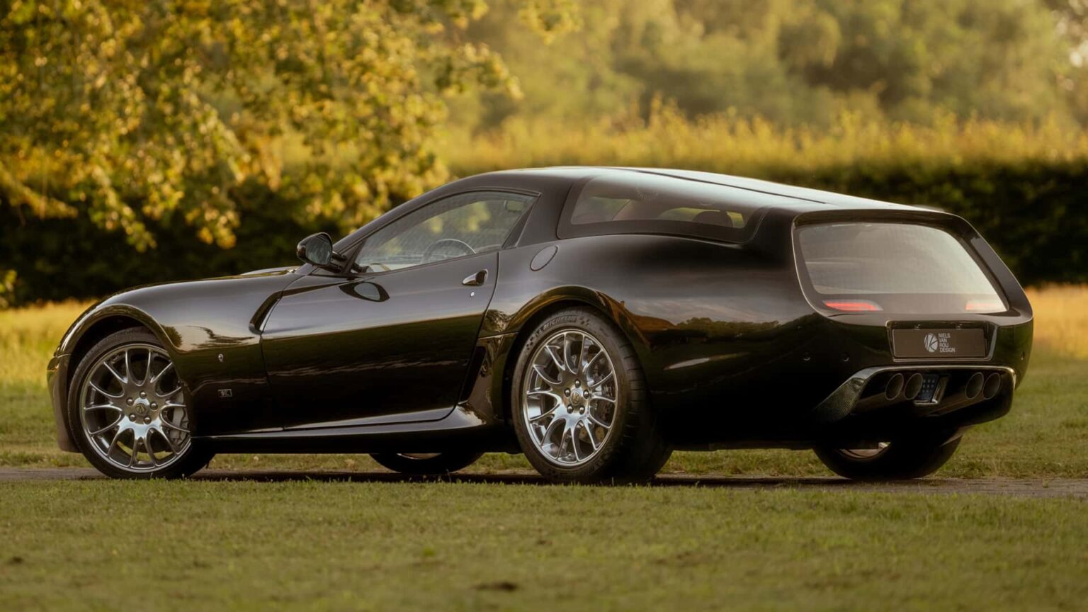 Ferrari 599 GTB Daytona Shooting Brake Hommage Details