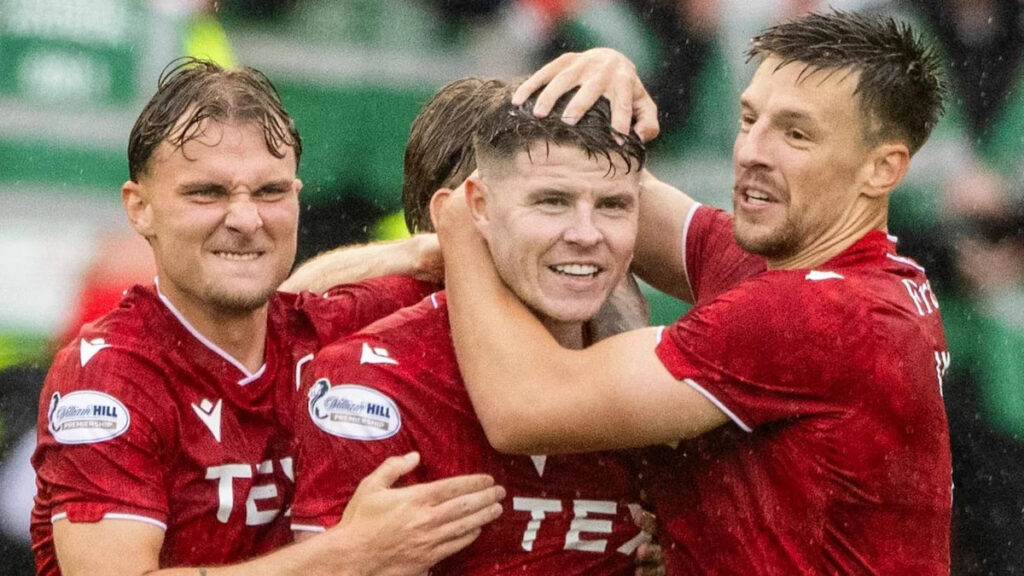 Nisbet leads from front as Aberdeen turn tables on Hearts Nisbet leads from front as Aberdeen turn tables on Hearts