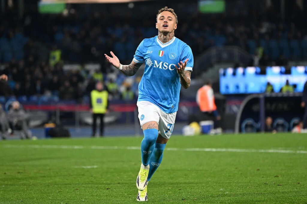 Ajax want Napoli’s Noa Lang as PSG-bound Mika Godts’ replacement Ajax want Napoli’s Noa Lang as PSG-bound Mika Godts’ replacement