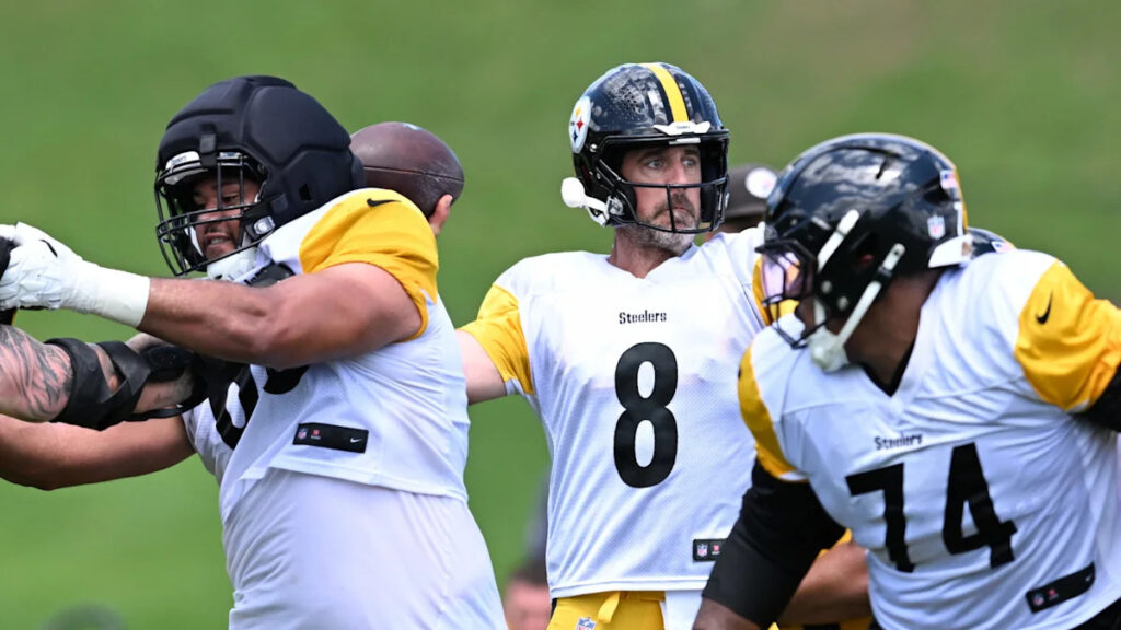 Steelers on Aaron Rodgers: “Our players are entitled to their own personal views” Steelers on Aaron Rodgers: “Our players are entitled to their own personal views”