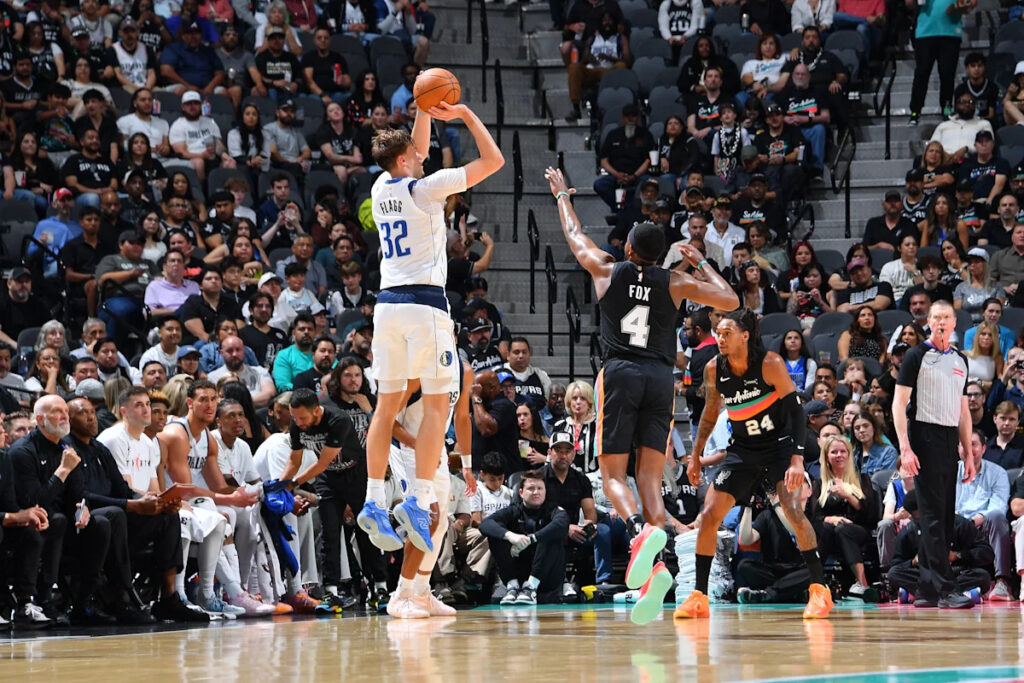 The Mavericks need new jerseys, and now is the perfect time to unveil them