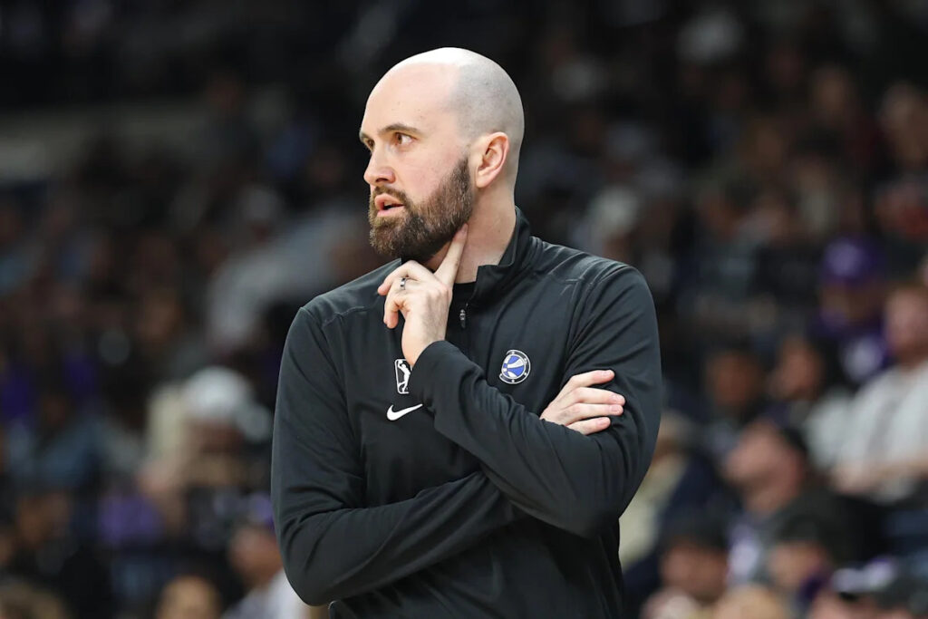Michigan Basketball hires Dylan Murphy as assistant coach under Mike Boynton Jr. Michigan Basketball hires Dylan Murphy as assistant coach under Mike Boynton Jr.