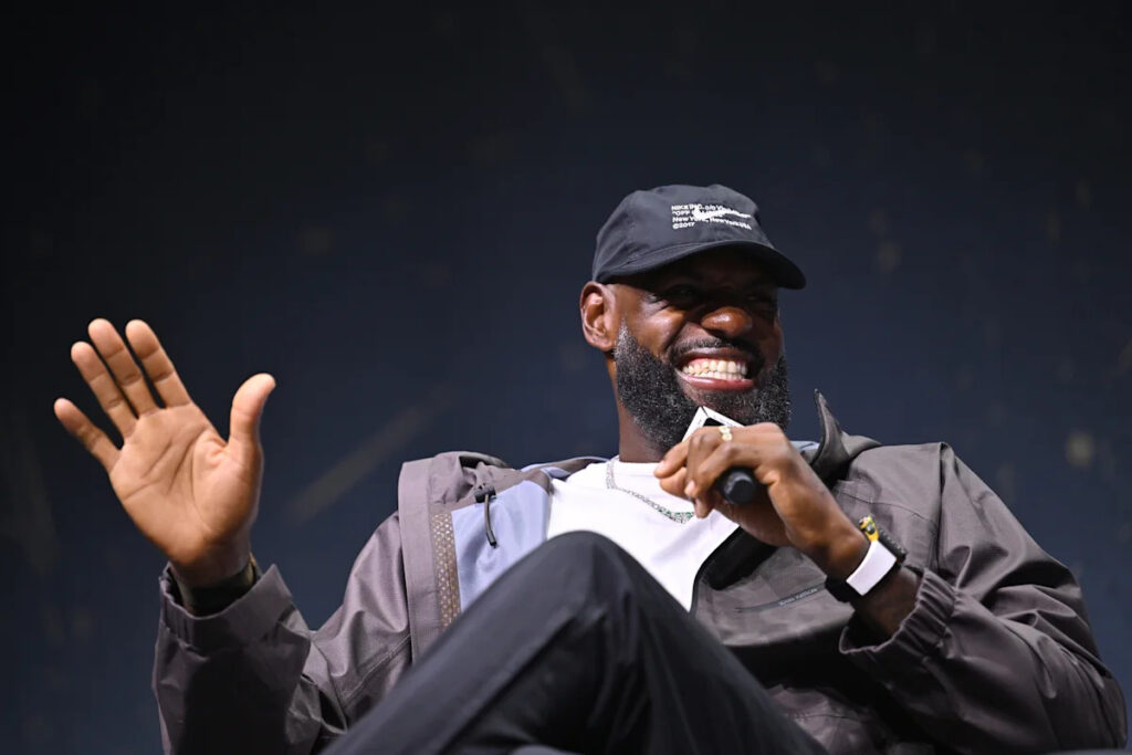 NBA schedule: LeBron James making 76ers debut in opening night battle vs. champion Knicks