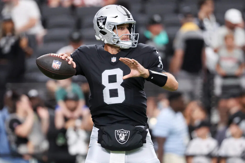 Kirk Cousins has another solid outing for Raiders, while Fernando Mendoza struggles
