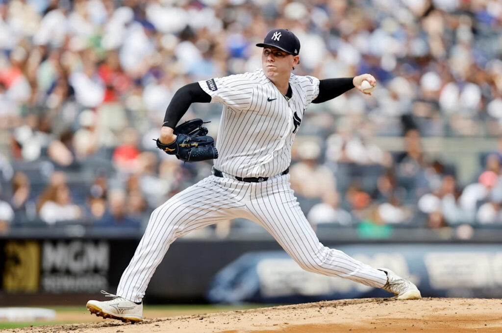 Yankees SP Ryan Weathers leaves Saturday start vs. Blue Jays with ‘forearm discomfort,’ will undergo imaging Yankees SP Ryan Weathers leaves Saturday start vs. Blue Jays with ‘forearm discomfort,’ will undergo imaging