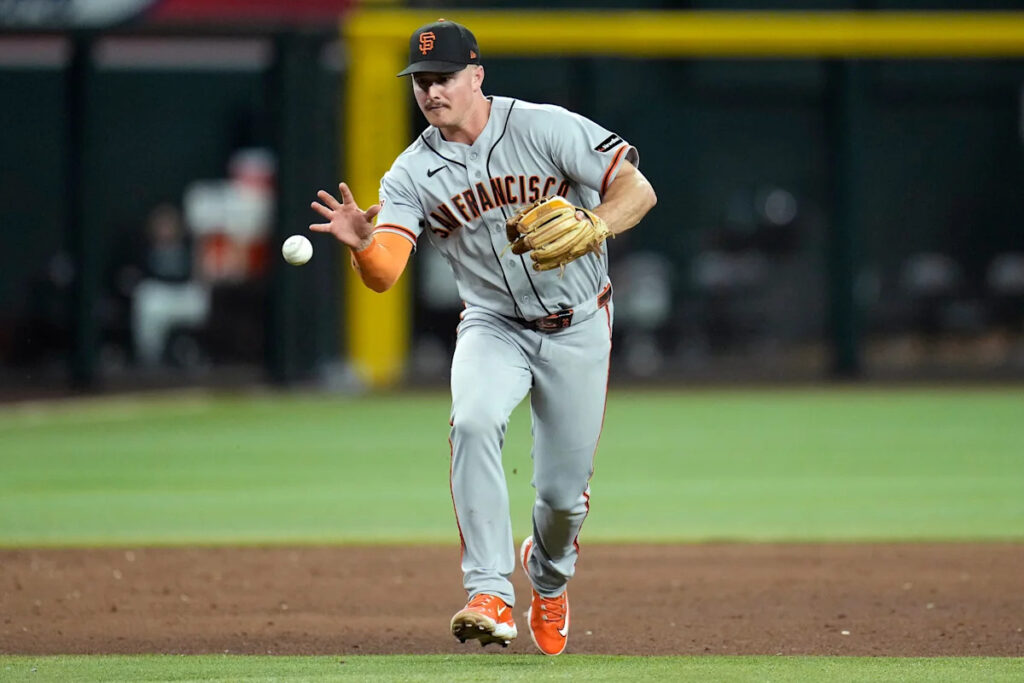 Giants 3B Matt Chapman likely to undergo season-ending surgery for hernia, core muscle tear Giants 3B Matt Chapman likely to undergo season-ending surgery for hernia, core muscle tear
