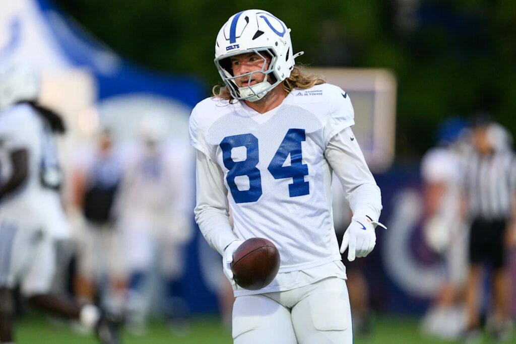Colts offense takes another hit as TE Tyler Warren picks up groin injury