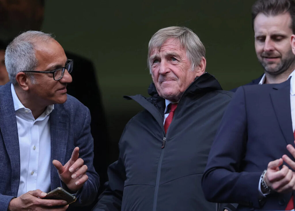 Liverpool Legend Sir Kenny Dalglish Awarded Prestigious PFA Award