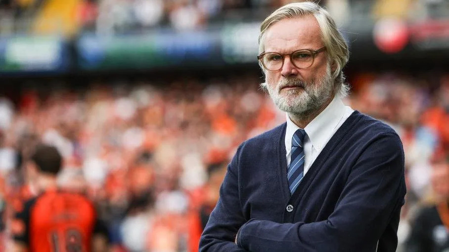 Tote bags & derby wins – how Pressley has defied Dundee expectations Tote bags & derby wins – how Pressley has defied Dundee expectations