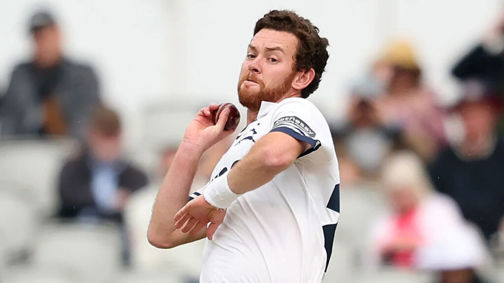 Middlesex strike on rain-shortened day in Derby